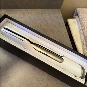 GHD style 2-in-1 hot air style